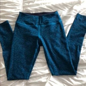 Beyond Yoga blue and black full length leggings